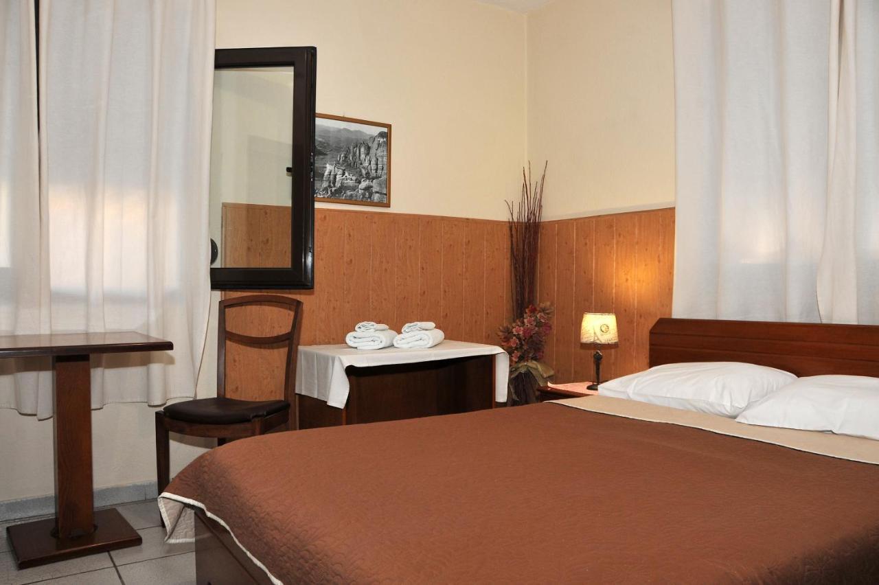 Guesthouse Bloutsos Rooms Kastraki Buitenkant foto