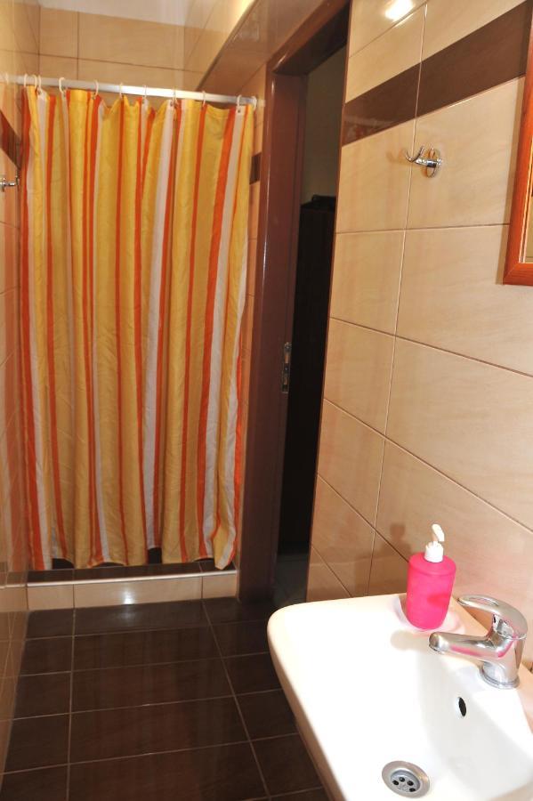 Guesthouse Bloutsos Rooms Kastraki Buitenkant foto