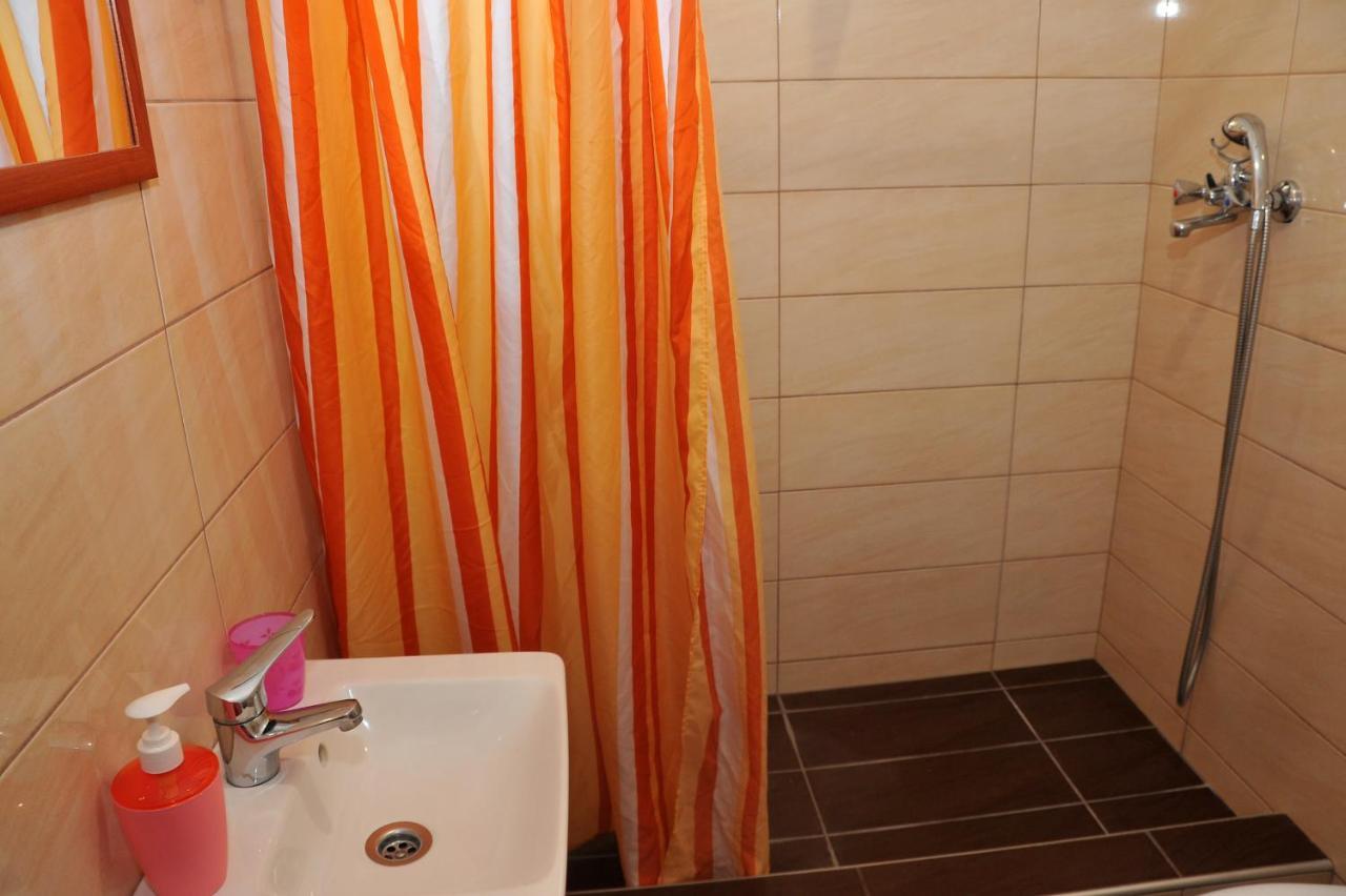Guesthouse Bloutsos Rooms Kastraki Buitenkant foto